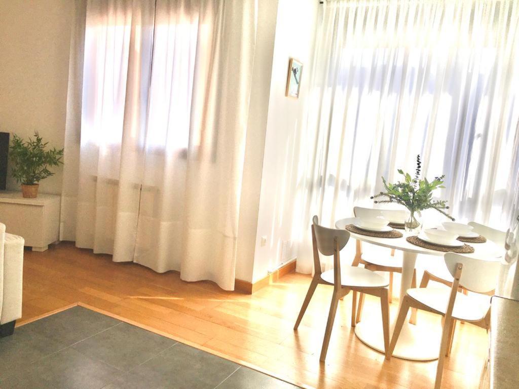 Apartamento 1 Centrico Garaje Wi-Fi Para Trabajar Διαμέρισμα Castro Urdiales Εξωτερικό φωτογραφία