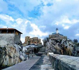 Apartamento 1 Centrico Garaje Wi-Fi Para Trabajar Διαμέρισμα Castro Urdiales Εξωτερικό φωτογραφία